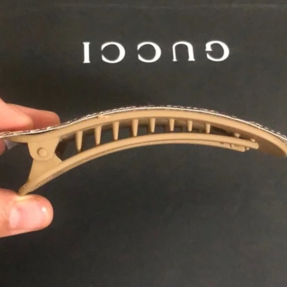 gucci hair clip - Picture 5 of 6